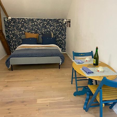Chambre Double Avec Salle De Bains Privee Quintin Екстер'єр фото